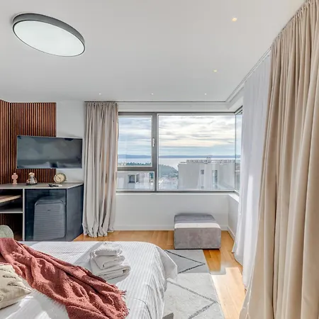 فيلة Spectra *